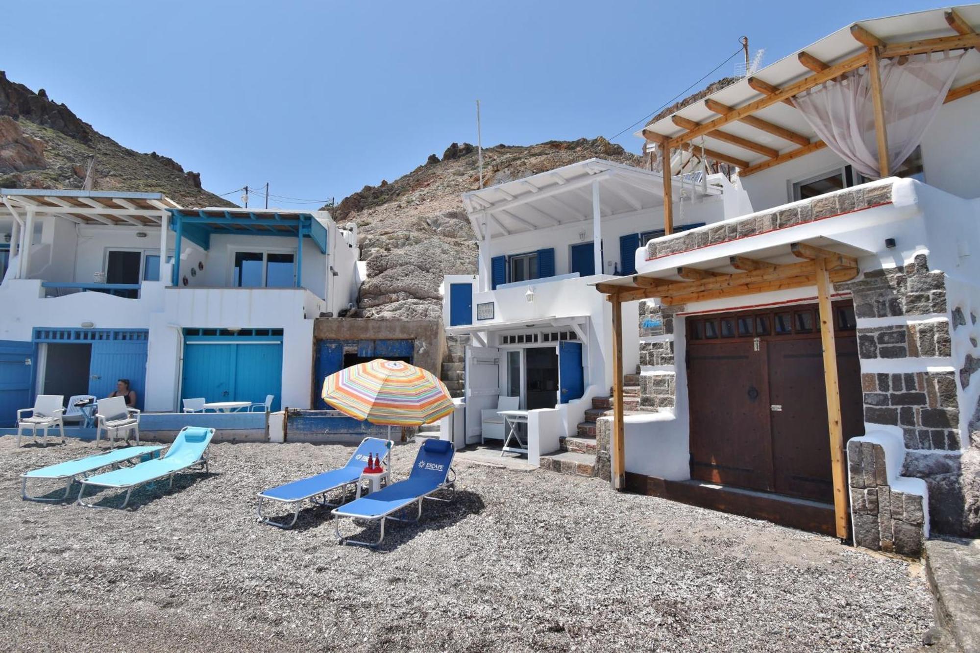Blue Mare Apartments On The Beach Firopotamos Quarto foto