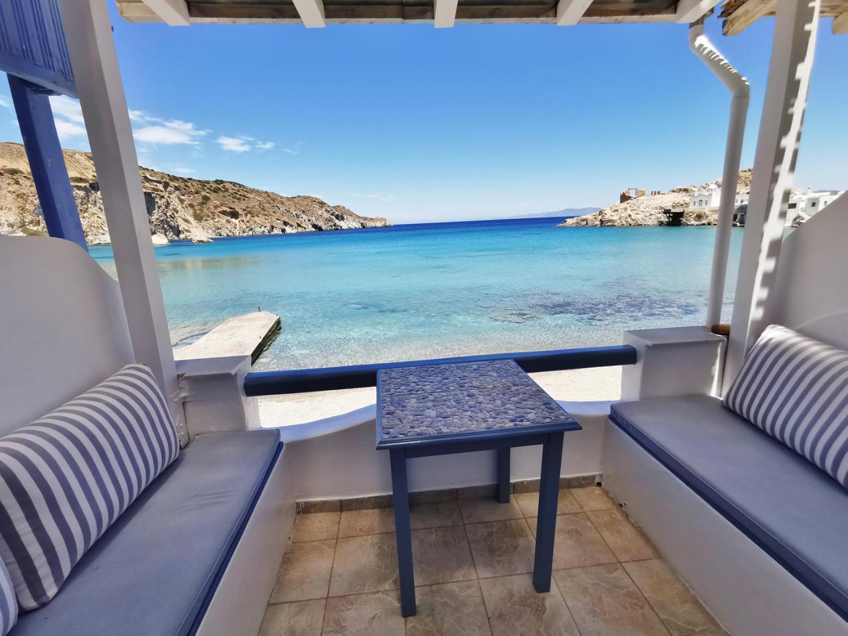 Blue Mare Apartments On The Beach Firopotamos Quarto foto