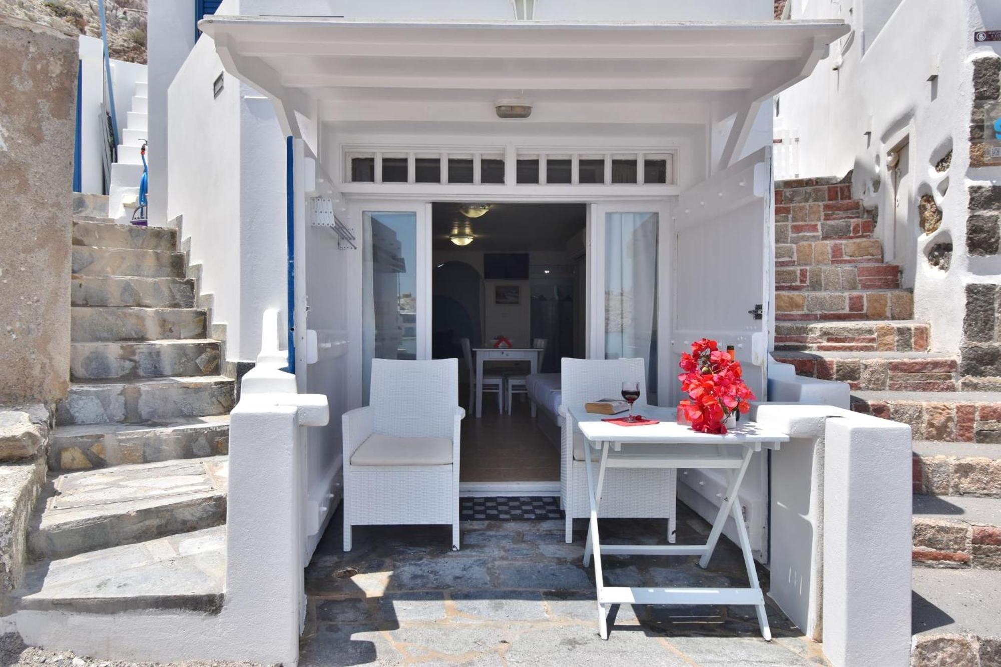 Blue Mare Apartments On The Beach Firopotamos Quarto foto